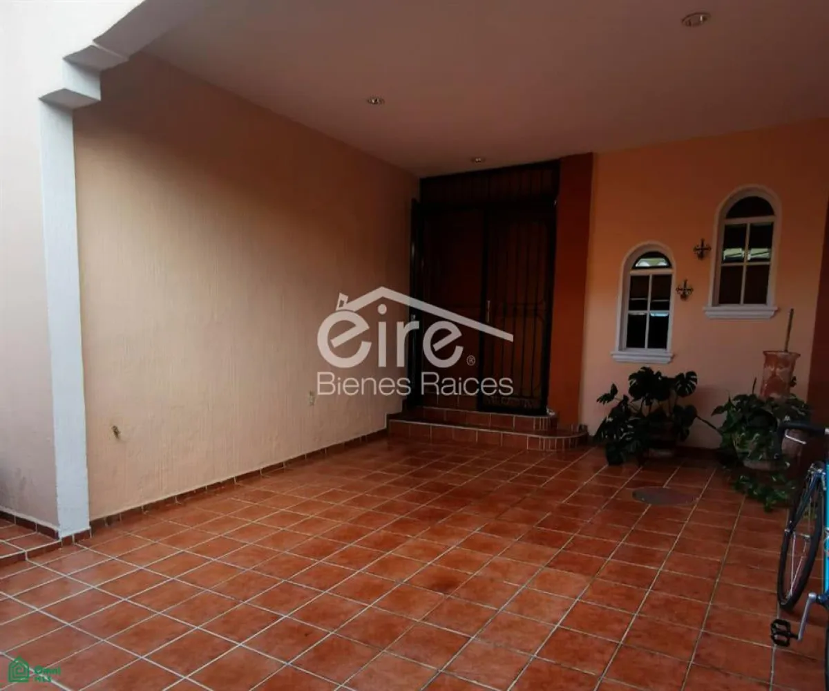 Casa En Venta,Providencia,C. Jesús García 2577, Guadalajara, Jalisco 44657, 5 Habitaciones,3 Baños,C. Jesús García,MX26008486M