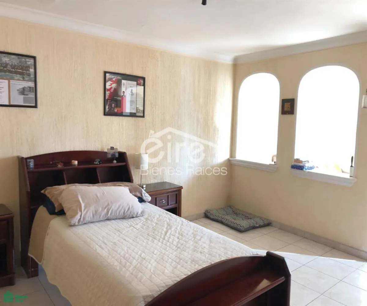 Casa En Venta,Providencia,C. Jesús García 2577, Guadalajara, Jalisco 44657, 5 Habitaciones,3 Baños,C. Jesús García,MX26008486M