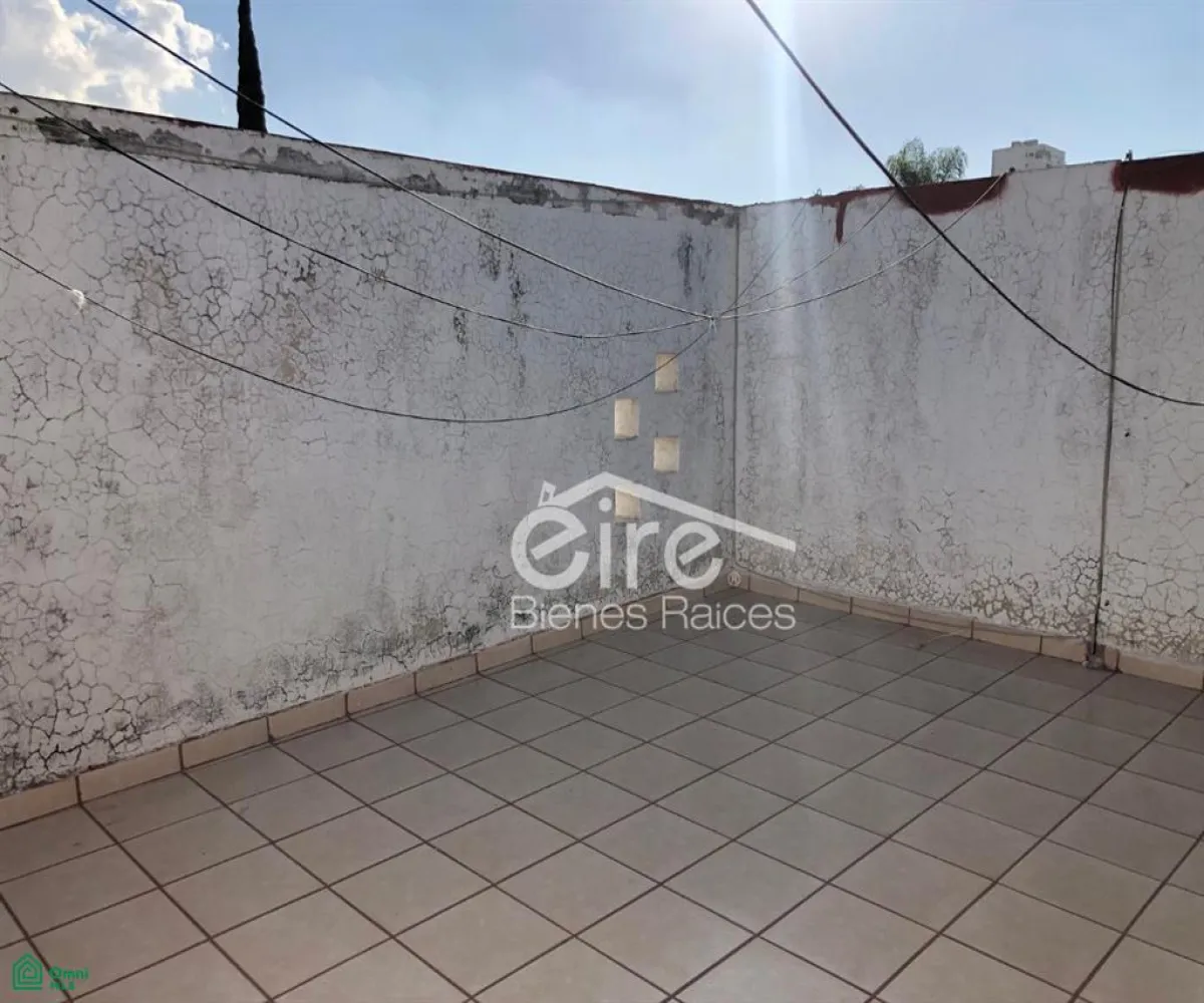 Casa En Venta,Providencia,C. Jesús García 2577, Guadalajara, Jalisco 44657, 5 Habitaciones,3 Baños,C. Jesús García,MX26008486M