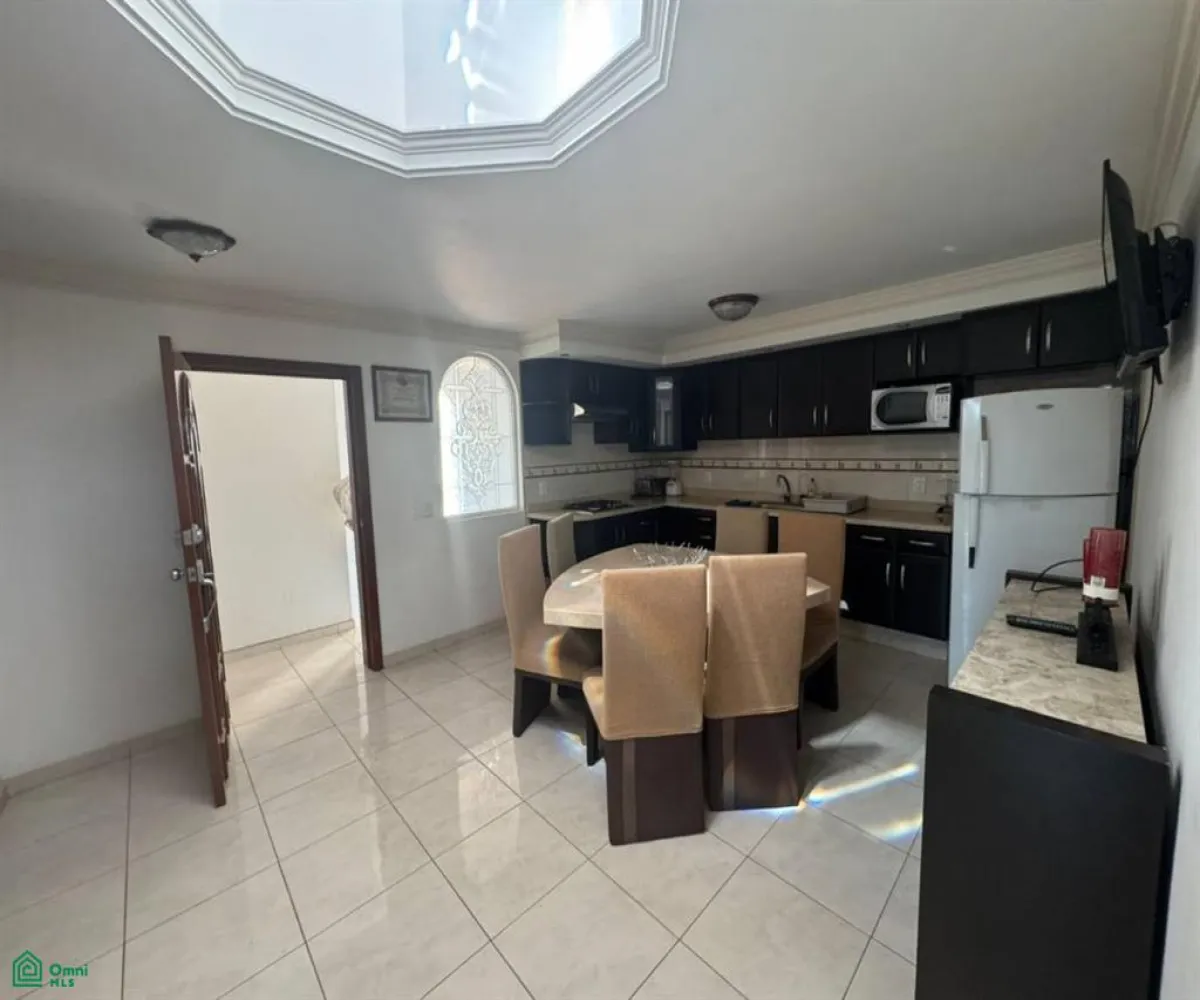 Departamento En Venta,Los Sauces,VEREDA DE LAS DALIAS 1129, Tlajomulco de Zuniga, Jalisco 45641, 4 Habitaciones,5 Baños,VEREDA DE LAS DALIAS,2,MX261075038