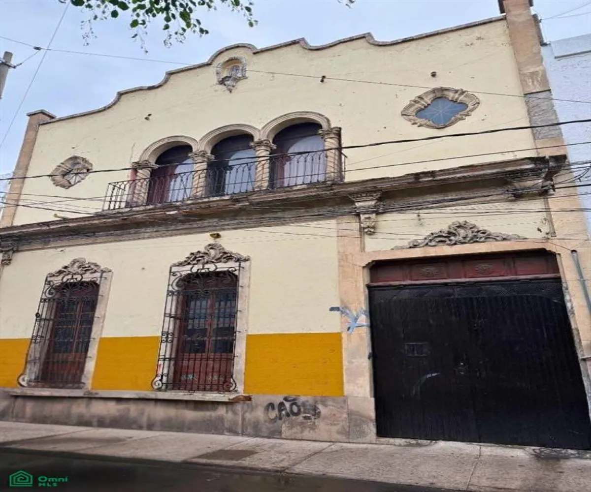 Casa En Venta,Guadalajara Centro,Joaquin Angulo 586, Guadalajara, Jalisco 44100, 9 Habitaciones,3 Baños,Joaquin Angulo,2,MX261076304