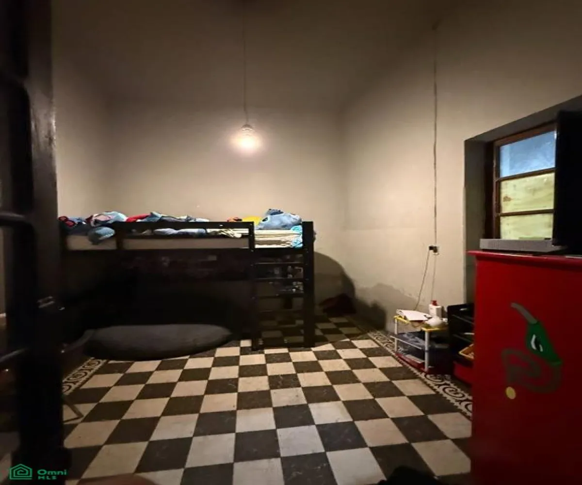 Casa En Venta,Guadalajara Centro,Joaquin Angulo 586, Guadalajara, Jalisco 44100, 9 Habitaciones,3 Baños,Joaquin Angulo,2,MX261076304