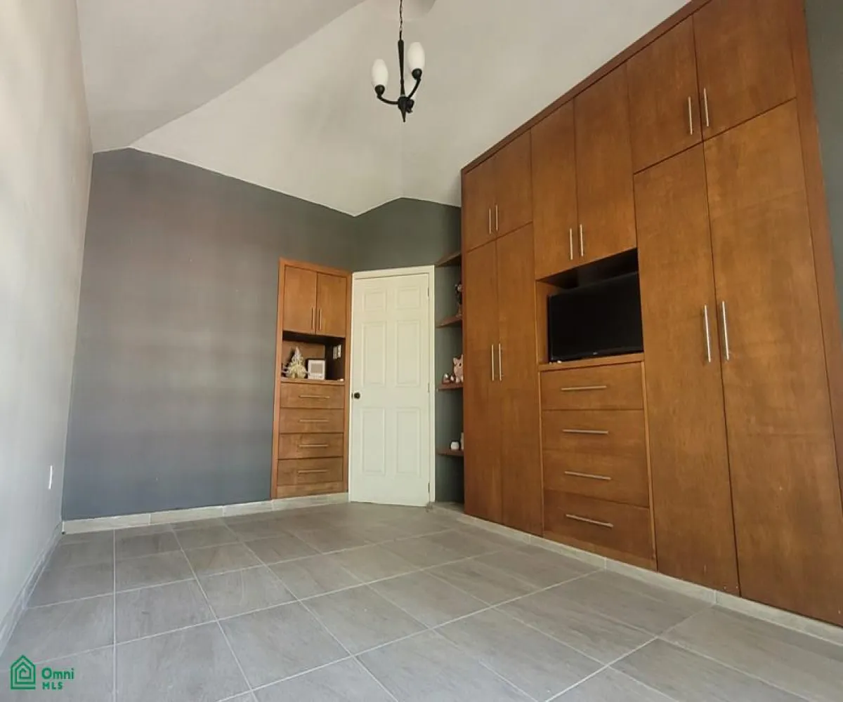 Casa En Venta,El Fortín,FRANCISCO MONTES DE OCA 3315, Zapopan, Jalisco 45066, 3 Habitaciones,2 Baños,FRANCISCO MONTES DE OCA,2,MX261077170