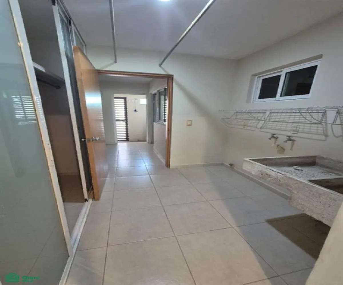 Casa En Venta,San Martin Del Tajo,camino del alazan 321, Tlajomulco de Zuniga, Jalisco 45643, 3 Habitaciones,3 Baños,camino del alazan,2,MX261077465