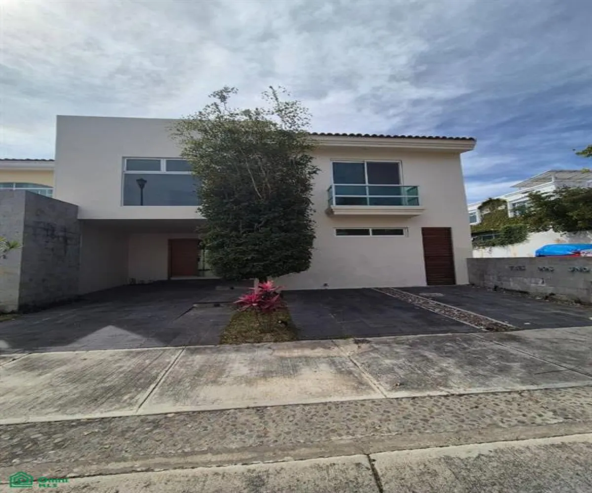 Casa En Venta,San Martin Del Tajo,camino del alazan 321, Tlajomulco de Zuniga, Jalisco 45643, 3 Habitaciones,3 Baños,camino del alazan,2,MX261077465