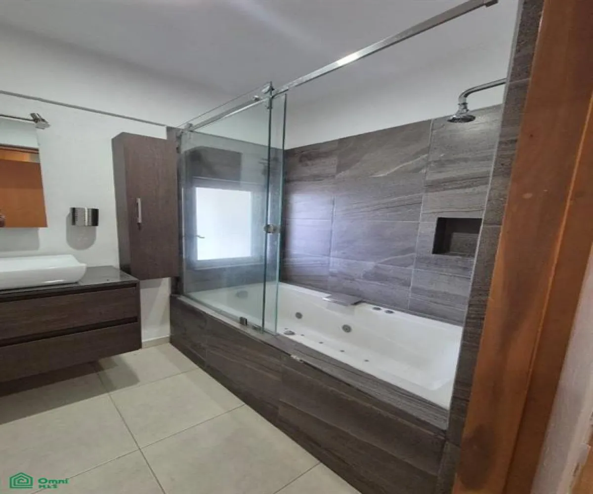 Casa En Venta,San Martin Del Tajo,camino del alazan 321, Tlajomulco de Zuniga, Jalisco 45643, 3 Habitaciones,3 Baños,camino del alazan,2,MX261077465