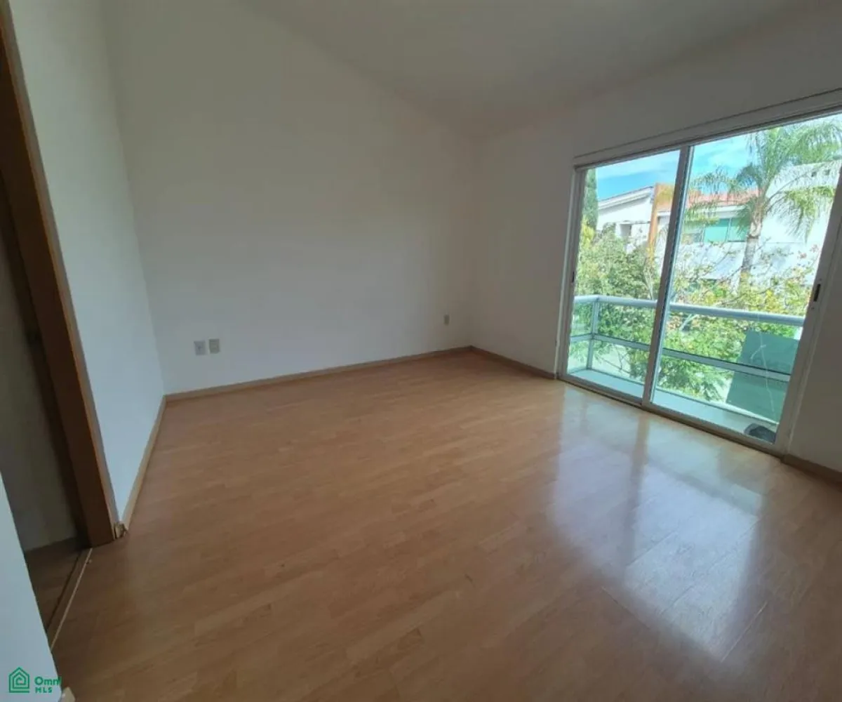 Casa En Venta,San Martin Del Tajo,camino del alazan 321, Tlajomulco de Zuniga, Jalisco 45643, 3 Habitaciones,3 Baños,camino del alazan,2,MX261077465