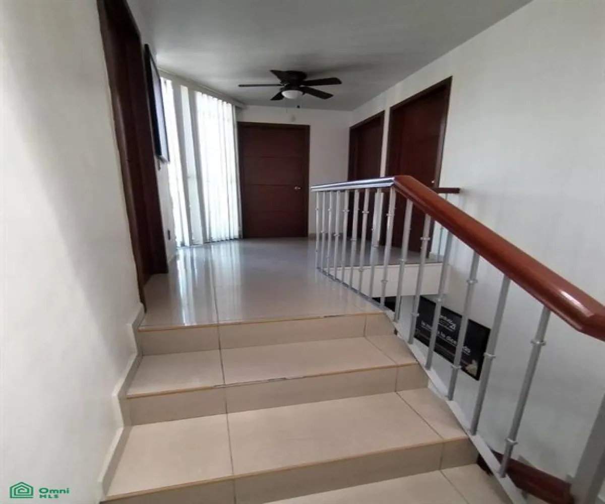 Casa En Venta,Lomas Altas,Paseo de las Brisas 4035, Zapopan, Jalisco 45128, 3 Habitaciones,3 Baños,Paseo de las Brisas,2,MX261077803