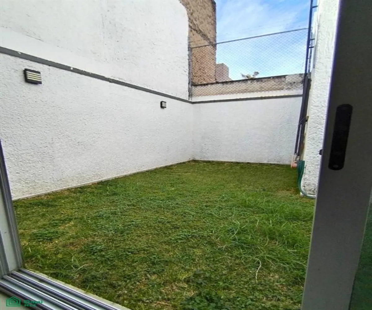 Casa En Venta,Lomas Altas,Paseo de las Brisas 4035, Zapopan, Jalisco 45128, 3 Habitaciones,3 Baños,Paseo de las Brisas,2,MX261077803