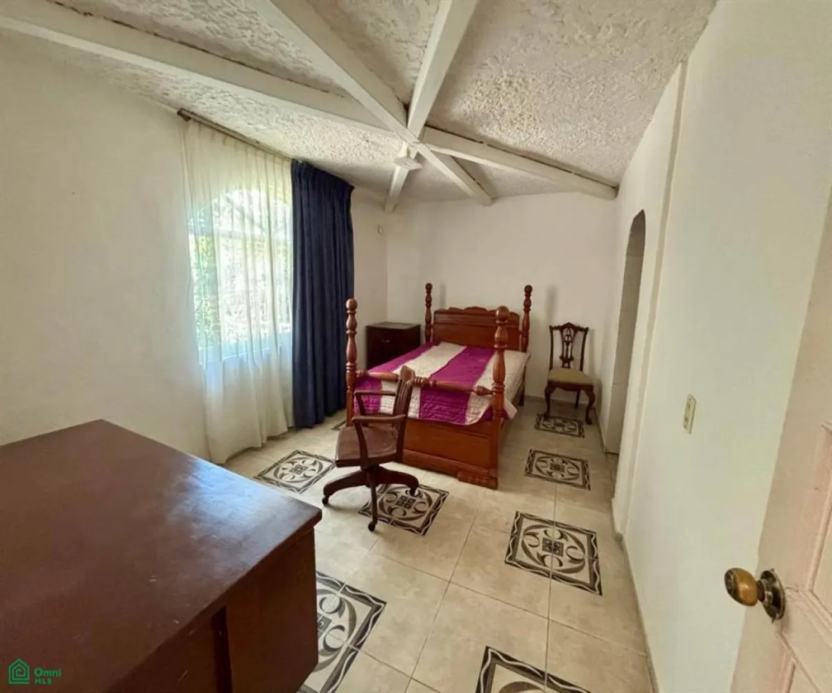 Casa En Renta,Jardines Vallarta,Honorato de Balzac 173, Zapopan, Jalisco 45027, 4 Habitaciones,Honorato de Balzac,2,MX261078095