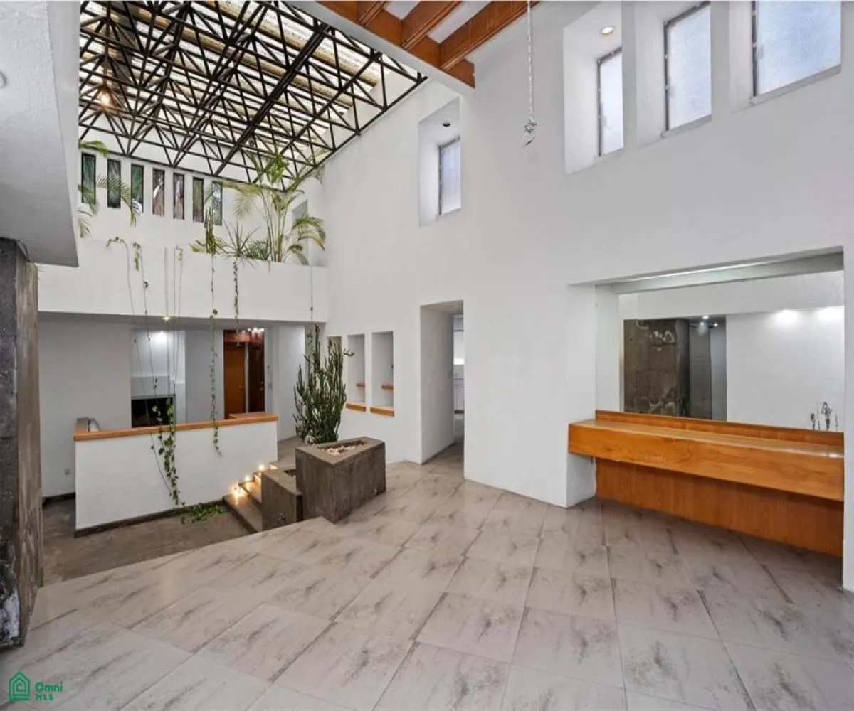 Casa En Venta,Club de Golf Santa Anita,Paseo Santa Antita 568, Tlajomulco de Zuniga, Jalisco 45645, 3 Habitaciones,3 Baños,Paseo Santa Antita,2,MX261078295