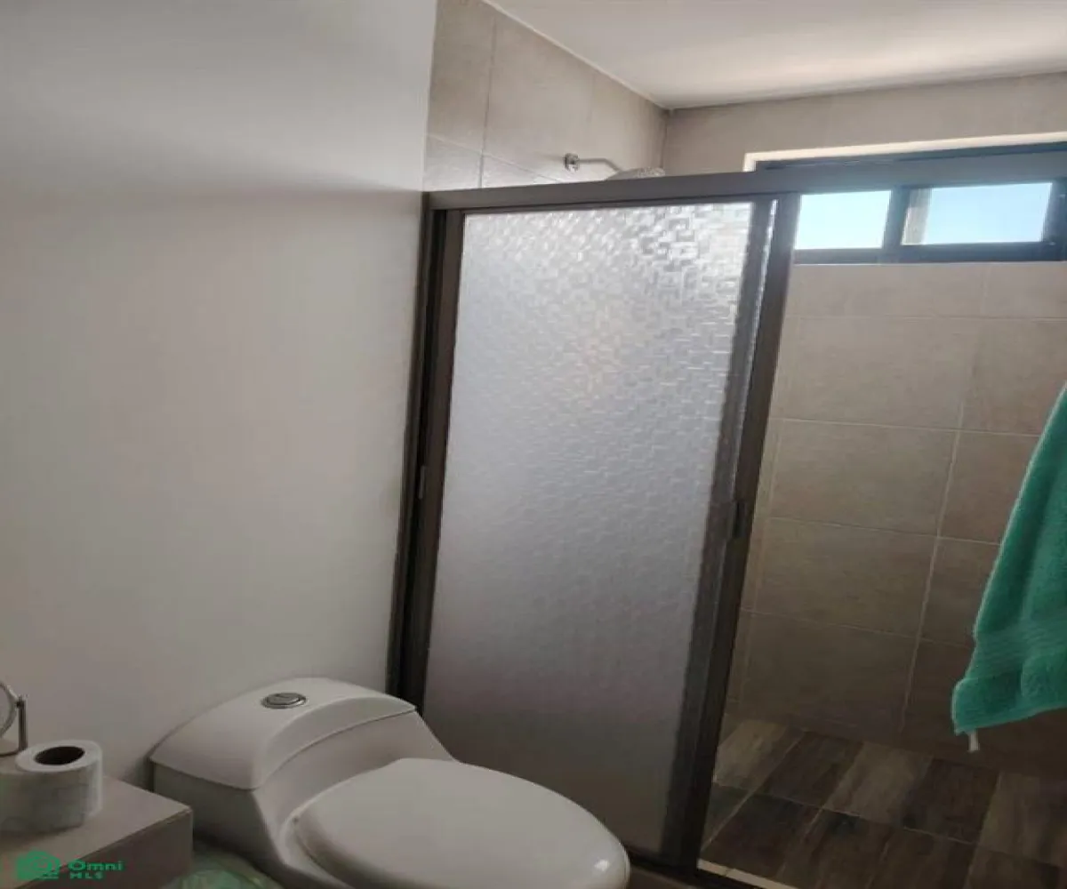 Casa En Venta,Santa Cruz del Valle,avenida Adolf Horn 2992, Tlajomulco de Zuniga, Jalisco 45655, 3 Habitaciones,3 Baños,avenida Adolf Horn,2,MX261079170