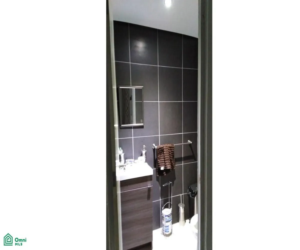 Casa En Venta,Fraccionamiento Albaterra,RIO TIBER 7918, Zapopan, Jalisco 45255, 2 Habitaciones,1 Baño,RIO TIBER,2,MX261079371