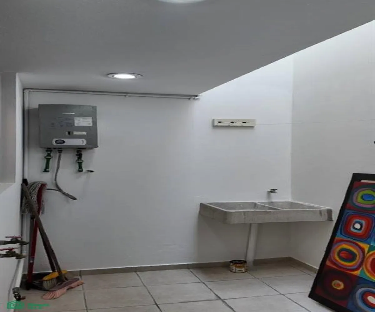 Casa En Venta,Residencial Plaza Guadalupe,Misión San Diego 371, Zapopan, Jalisco 45030, 3 Habitaciones,2 Baños,Misión San Diego,2,MX261080607