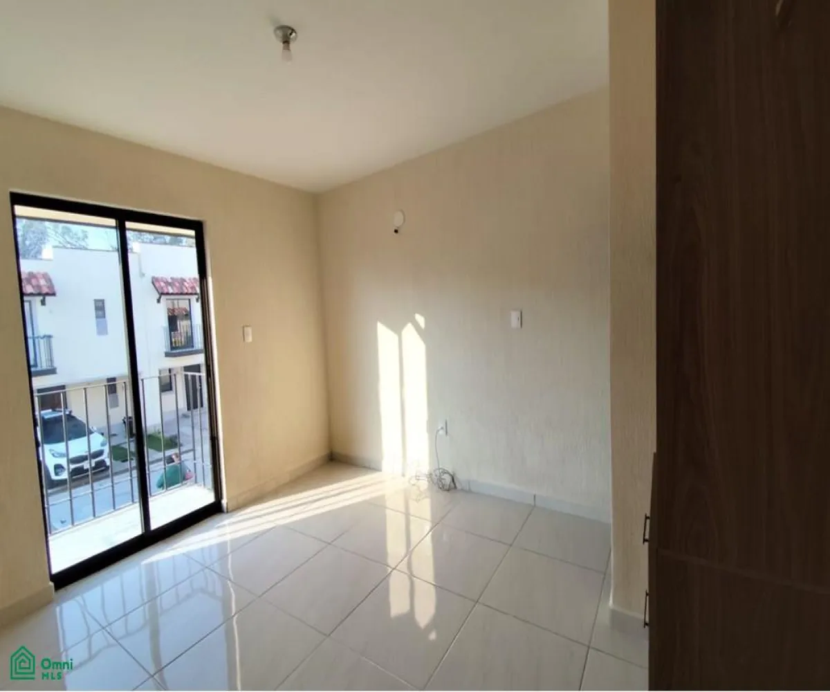 Casa En Venta,Residencial Alta California,Circuito Azahar 99, Tlajomulco de Zuniga, Jalisco 45650, 3 Habitaciones,2 Baños,Circuito Azahar,2,MX261081606
