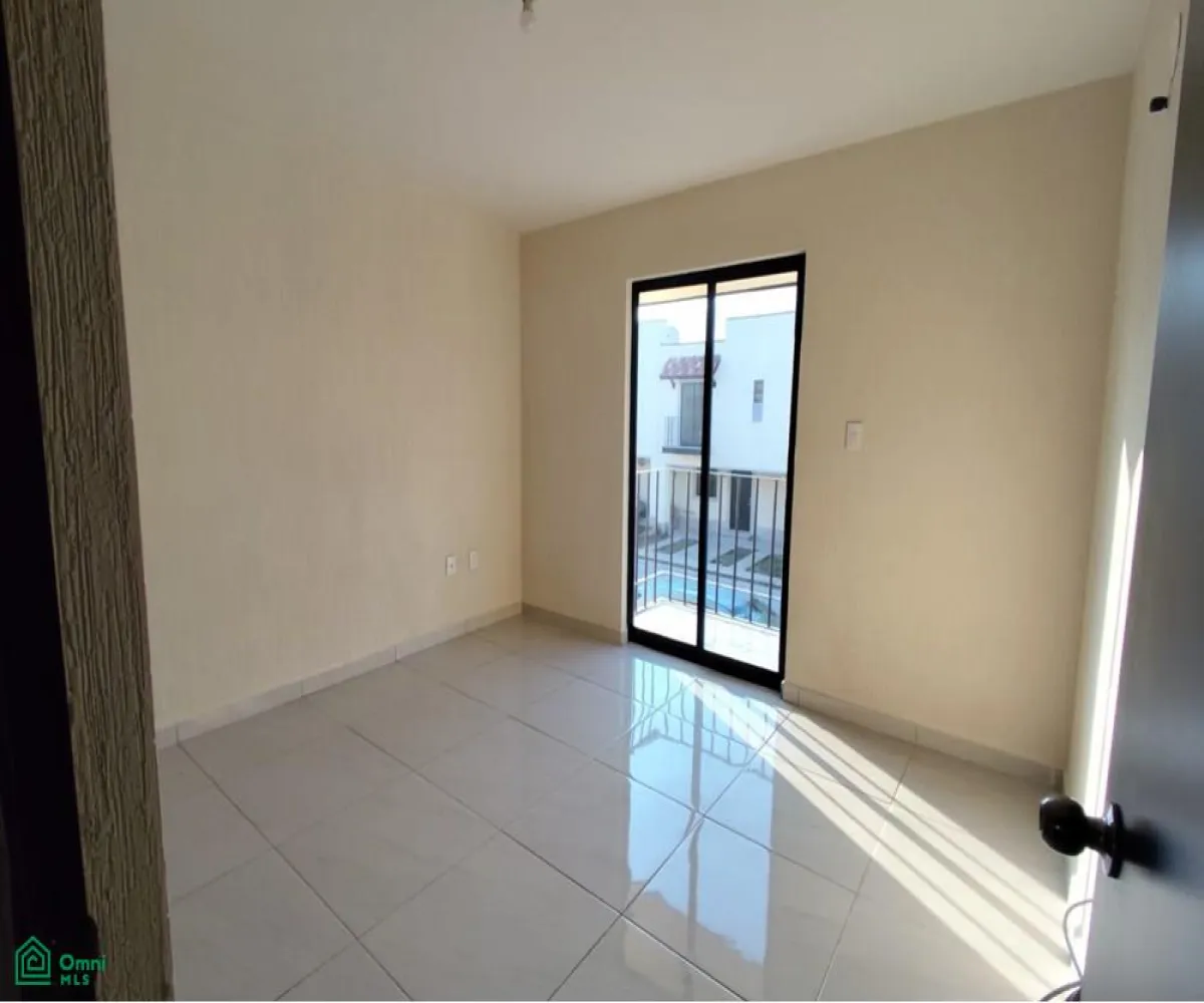 Casa En Venta,Residencial Alta California,Circuito Azahar 99, Tlajomulco de Zuniga, Jalisco 45650, 3 Habitaciones,2 Baños,Circuito Azahar,2,MX261081606