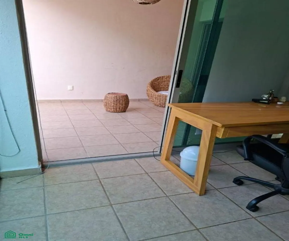 Casa En Venta,Villa California,Viñeros 21, Tlajomulco de Zuniga, Jalisco 45603, 3 Habitaciones,2 Baños,Viñeros,2,MX261081944