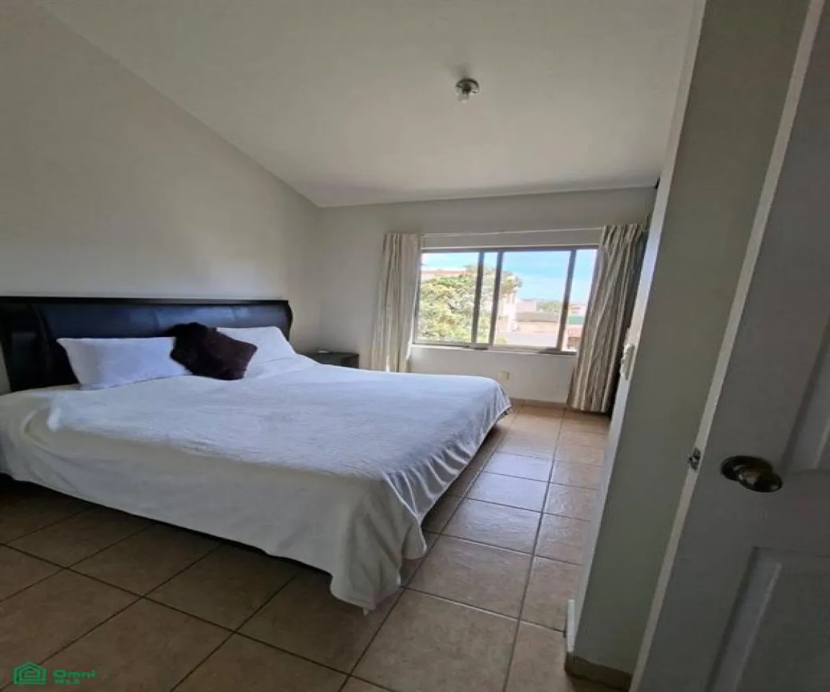 Casa En Venta,Villa California,Viñeros 21, Tlajomulco de Zuniga, Jalisco 45603, 3 Habitaciones,2 Baños,Viñeros,2,MX261081944