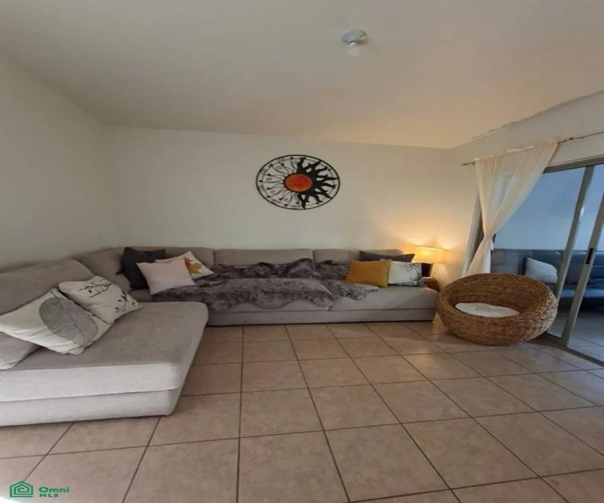 Casa En Venta,Villa California,Viñeros 21, Tlajomulco de Zuniga, Jalisco 45603, 3 Habitaciones,2 Baños,Viñeros,2,MX261081944