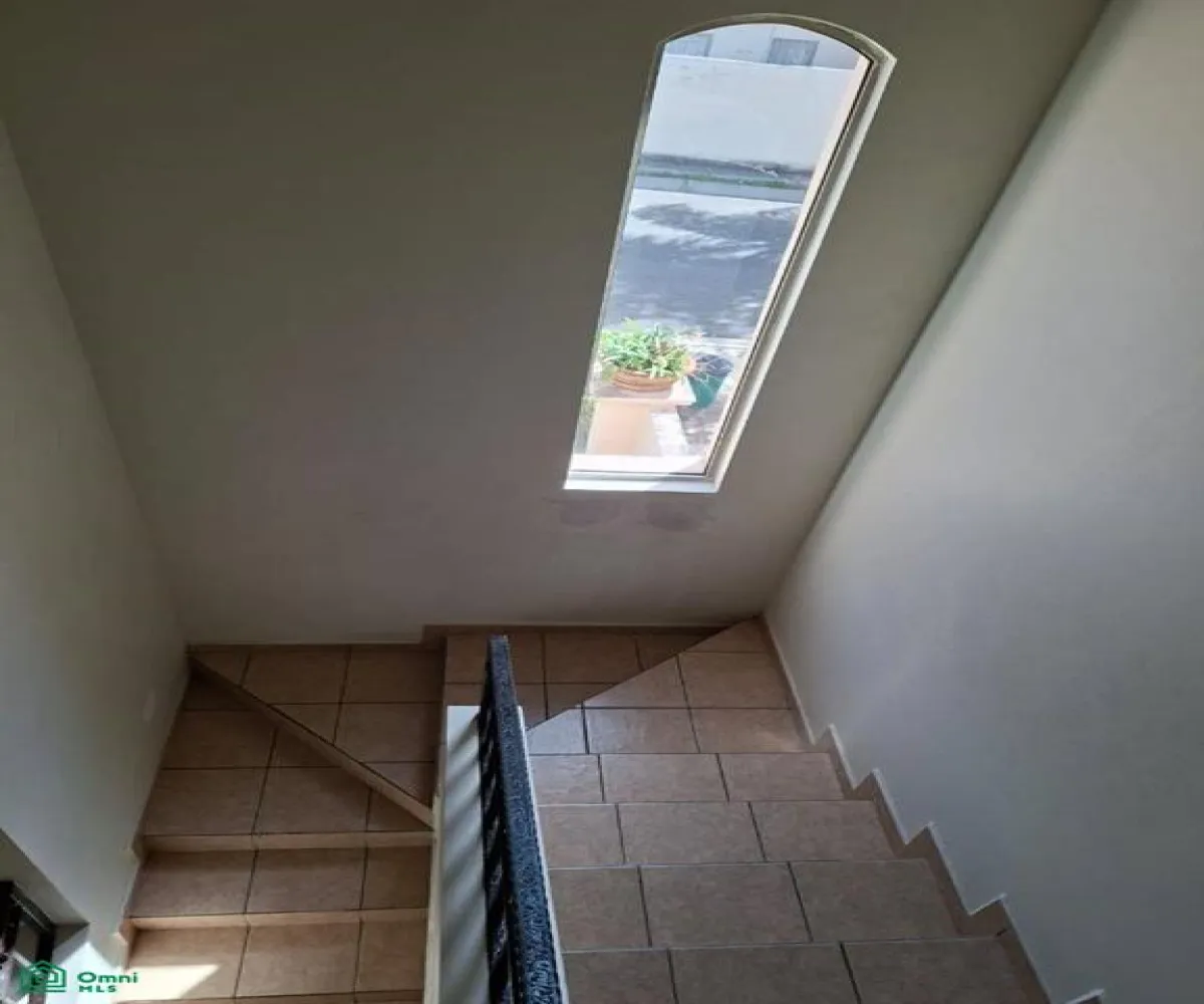 Casa En Venta,Villa California,Viñeros 21, Tlajomulco de Zuniga, Jalisco 45603, 3 Habitaciones,2 Baños,Viñeros,2,MX261081944