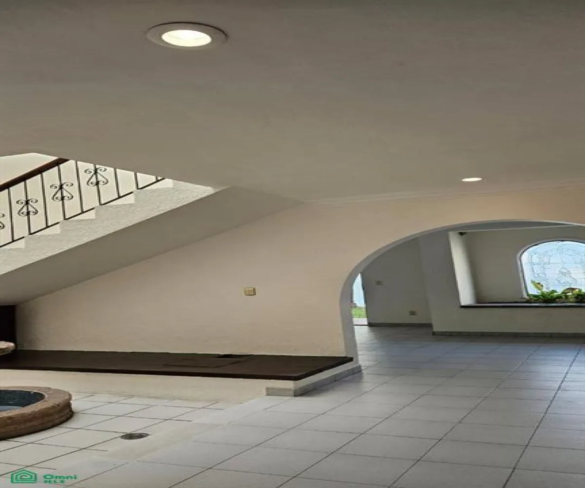 Casa En Renta,Parque de La Castellana,Av. Central (Coto Andalucía) 1081 Int. 8, Zapopan, Jalisco 45117, 4 Habitaciones,3 Baños,Av. Central (Coto Andalucía),2,MX261082615