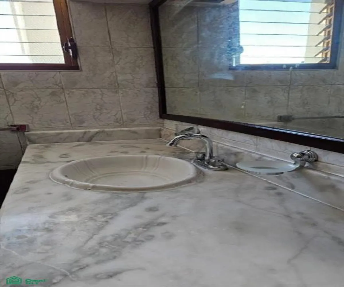 Casa En Renta,Parque de La Castellana,Av. Central (Coto Andalucía) 1081 Int. 8, Zapopan, Jalisco 45117, 4 Habitaciones,3 Baños,Av. Central (Coto Andalucía),2,MX261082615