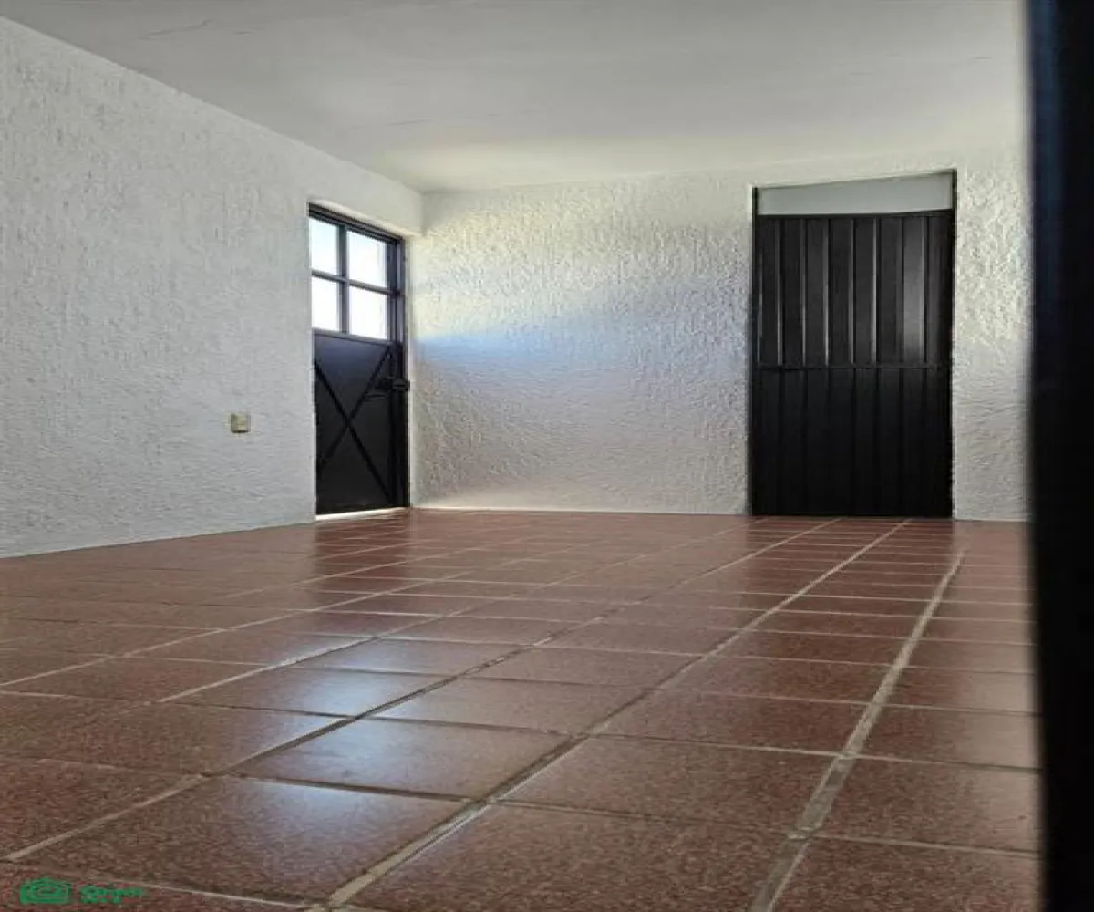Casa En Renta,Parque de La Castellana,Av. Central (Coto Andalucía) 1081 Int. 8, Zapopan, Jalisco 45117, 4 Habitaciones,3 Baños,Av. Central (Coto Andalucía),2,MX261082615
