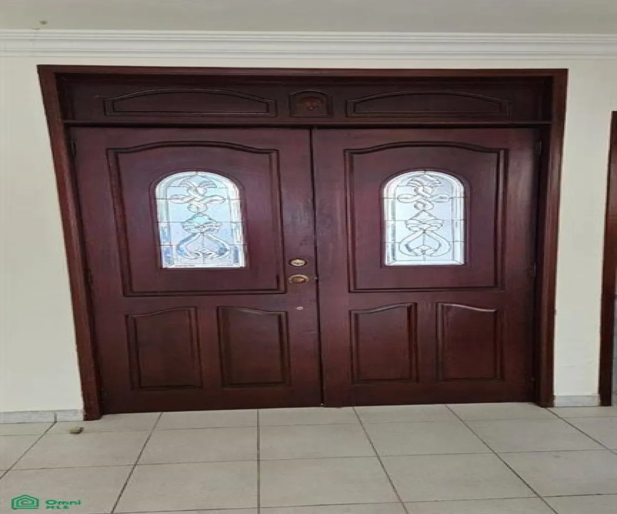 Casa En Renta,Parque de La Castellana,Av. Central (Coto Andalucía) 1081 Int. 8, Zapopan, Jalisco 45117, 4 Habitaciones,3 Baños,Av. Central (Coto Andalucía),2,MX261082615