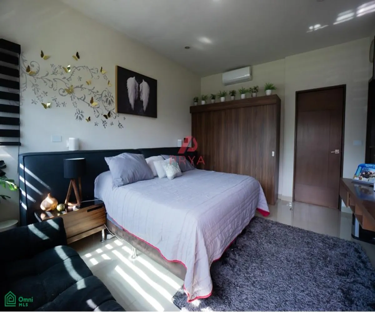 Casa En Venta,Fraccionamiento Valle Imperial,Jardines del Palacio Real S/N, Zapopan, Jalisco 45134, 3 Habitaciones,3 Baños,Jardines del Palacio Real,MX261083826