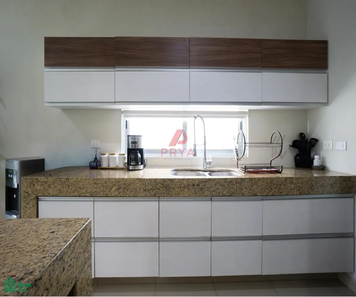 Casa En Venta,Fraccionamiento Valle Imperial,Jardines del Palacio Real S/N, Zapopan, Jalisco 45134, 3 Habitaciones,3 Baños,Jardines del Palacio Real,MX261083826