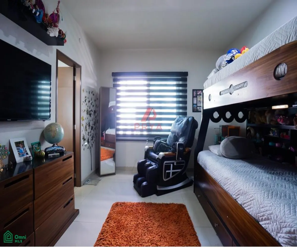 Casa En Venta,Fraccionamiento Valle Imperial,Jardines del Palacio Real S/N, Zapopan, Jalisco 45134, 3 Habitaciones,3 Baños,Jardines del Palacio Real,MX261083826