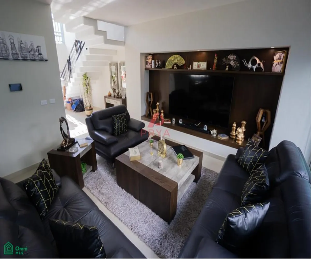 Casa En Venta,Fraccionamiento Valle Imperial,Jardines del Palacio Real S/N, Zapopan, Jalisco 45134, 3 Habitaciones,3 Baños,Jardines del Palacio Real,MX261083826