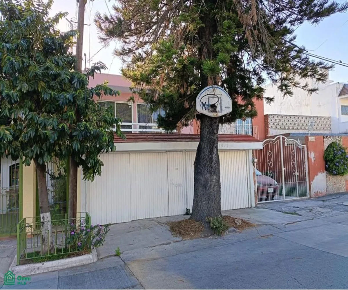 Casa En Venta,Colonial Independencia Poniente,Ixtlacihuatl 1972, Guadalajara, Jalisco 44290, 5 Habitaciones,1 Baño,Ixtlacihuatl,MX261083850