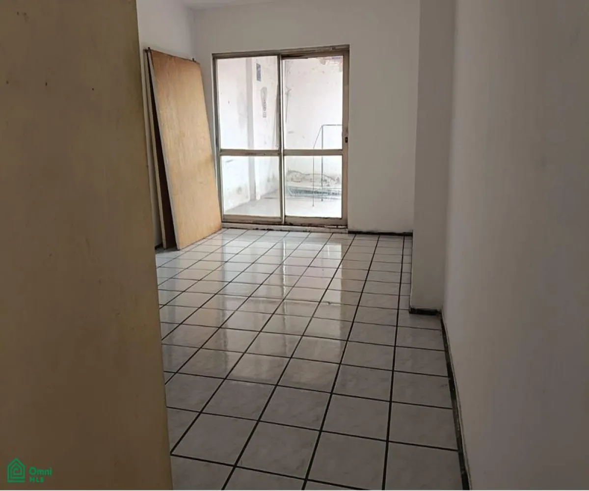 Casa En Venta,Colonial Independencia Poniente,Ixtlacihuatl 1972, Guadalajara, Jalisco 44290, 5 Habitaciones,1 Baño,Ixtlacihuatl,MX261083850