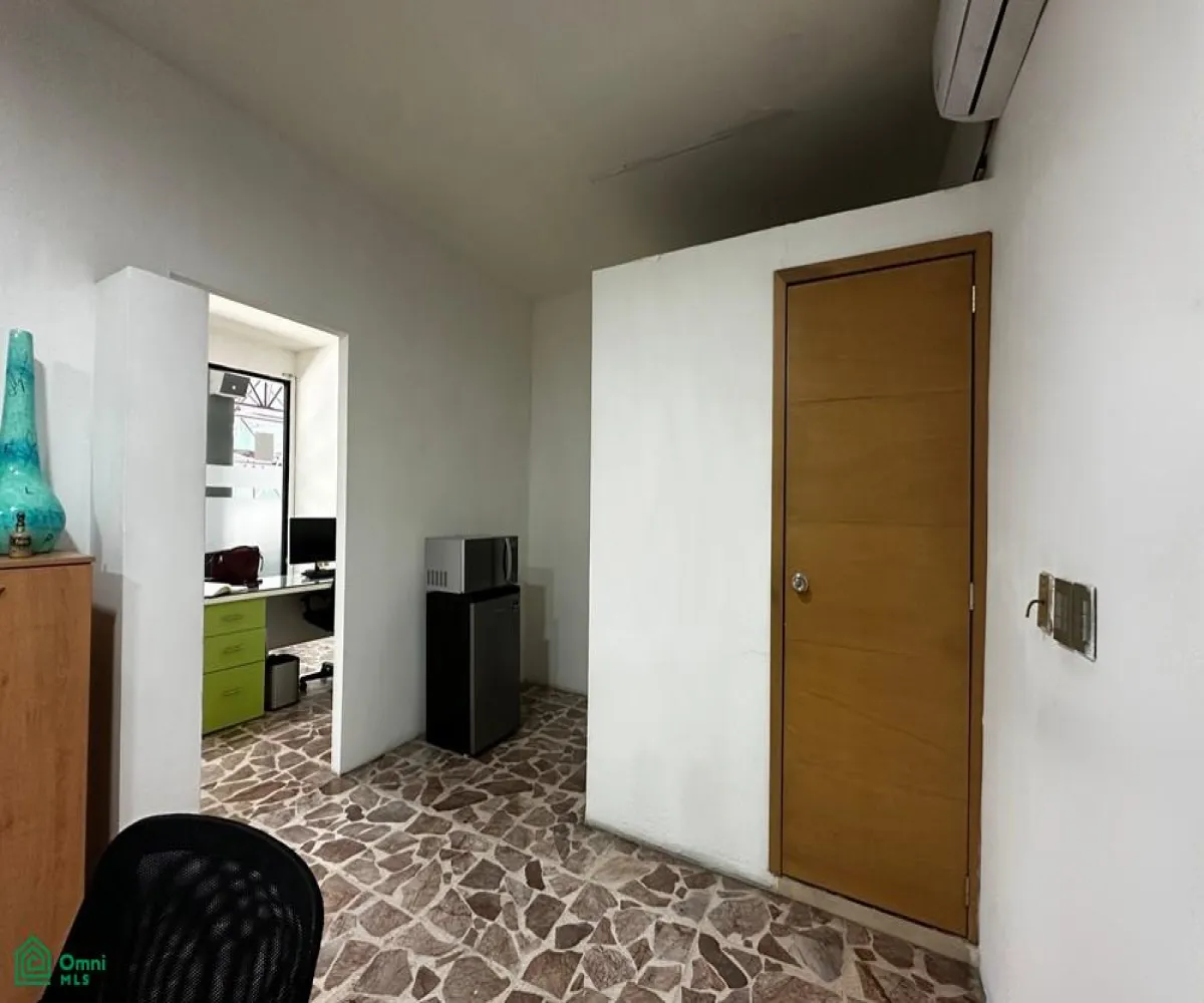 Edificio En Venta,Vallarta Poniente,Av Ignacio L Vallarta 3233, Guadalajara, Jalisco 44110,Av Ignacio L Vallarta,MX261083874