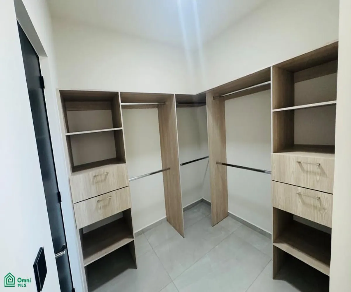 Casa En Renta,Bosques De Santa Anita,BOSQUE DE ABETOS 121, Tlajomulco de Zuniga, Jalisco 45645, 3 Habitaciones,3 Baños,BOSQUE DE ABETOS,2,MX261085108