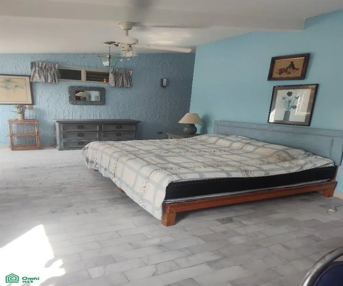 Casa En Venta,Vista del Lago (Country Club de Chapala),Vista del Lago Poniente D12, Chapala, Jalisco 45901, 2 Habitaciones,2 Baños,Vista del Lago Poniente,MX261086213