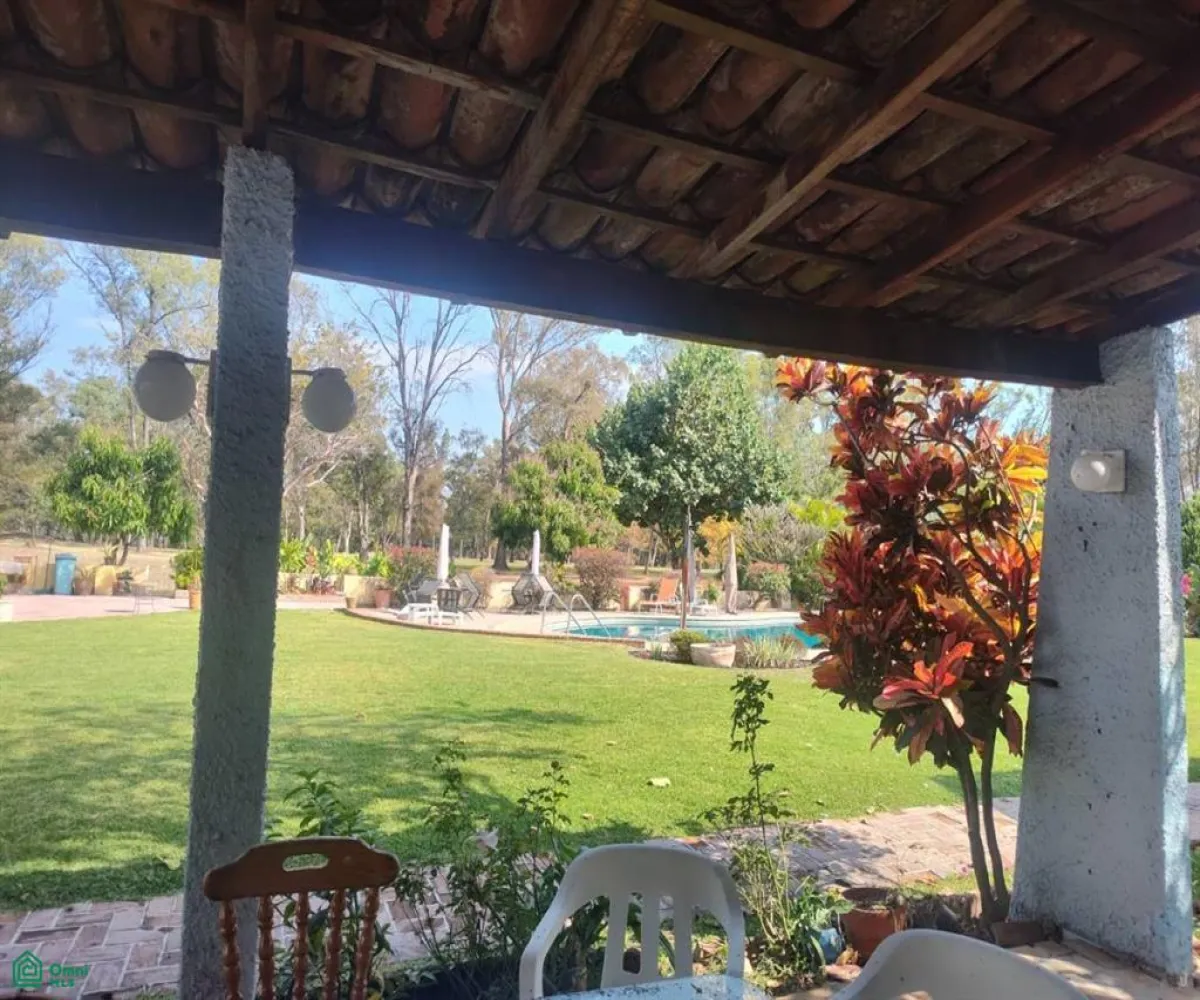 Casa En Venta,Vista del Lago (Country Club de Chapala),Vista del Lago Poniente D12, Chapala, Jalisco 45901, 2 Habitaciones,2 Baños,Vista del Lago Poniente,MX261086213