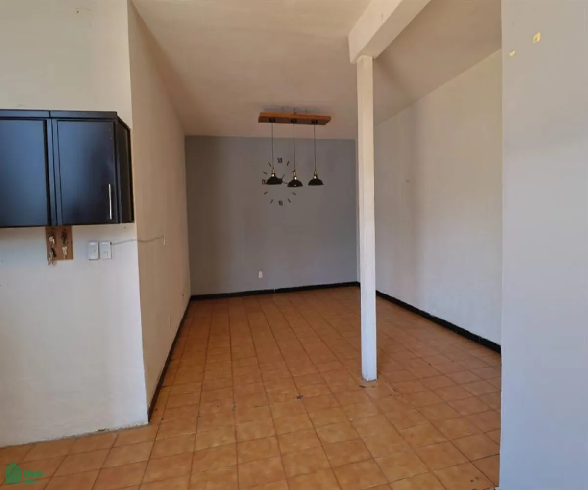 Casa En Venta,Italia Providencia,Diagonal Isabel Prieto 770, Guadalajara, Jalisco 44648, 5 Habitaciones,2 Baños,Diagonal Isabel Prieto,2,MX261086229
