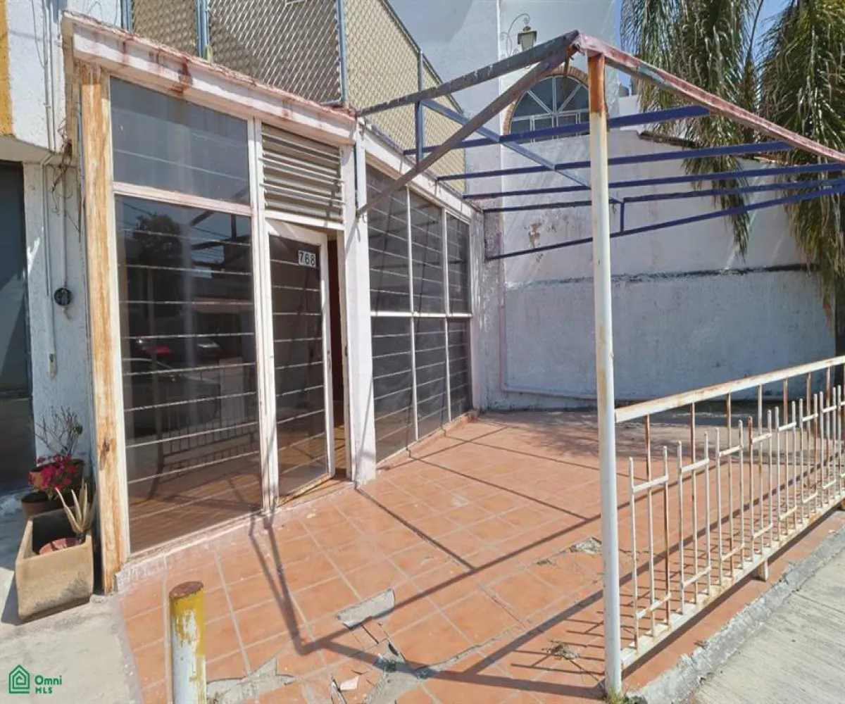 Casa En Venta,Italia Providencia,Diagonal Isabel Prieto 770, Guadalajara, Jalisco 44648, 5 Habitaciones,2 Baños,Diagonal Isabel Prieto,2,MX261086229