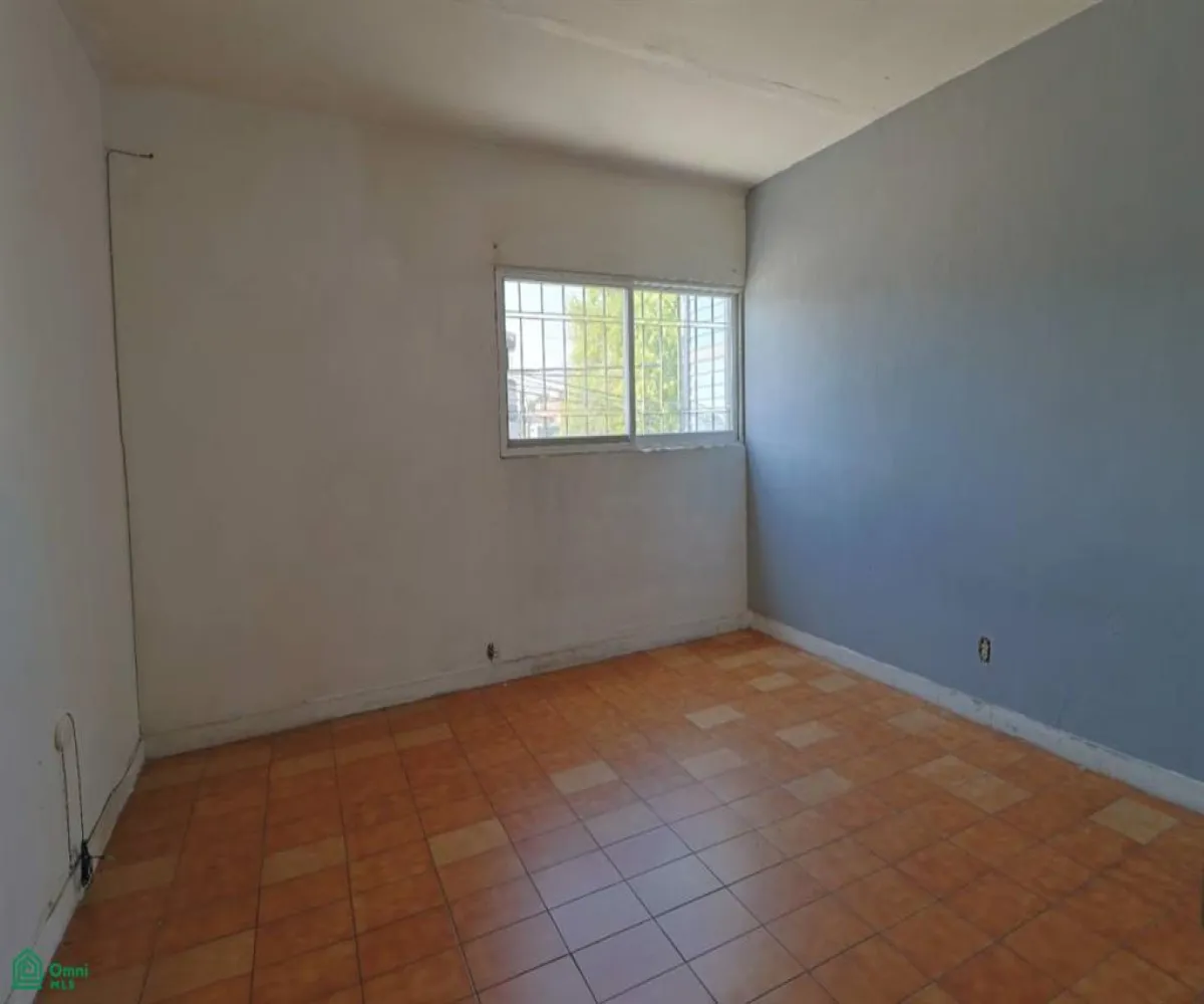 Casa En Venta,Italia Providencia,Diagonal Isabel Prieto 770, Guadalajara, Jalisco 44648, 5 Habitaciones,2 Baños,Diagonal Isabel Prieto,2,MX261086229