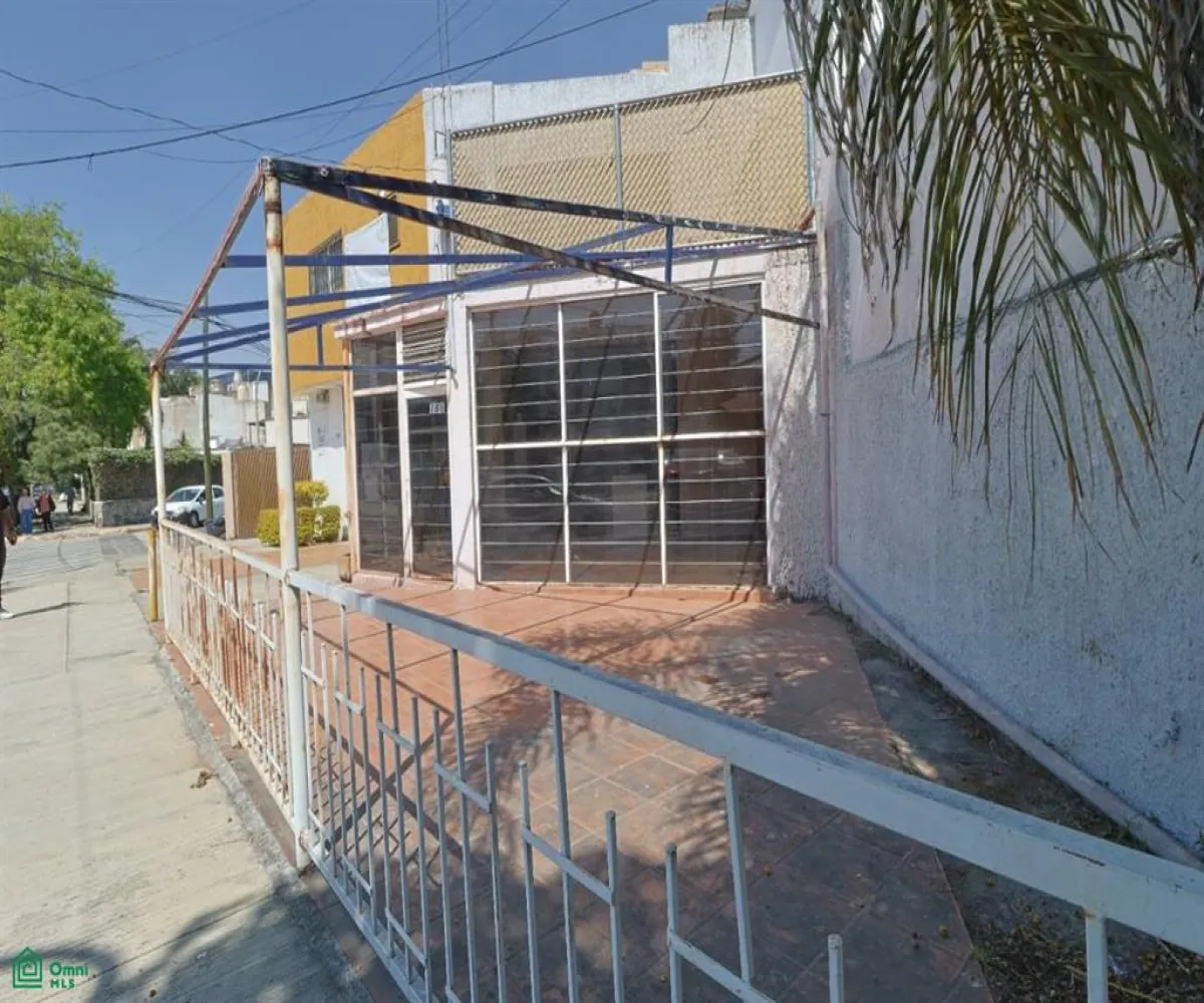 Casa En Venta,Italia Providencia,Diagonal Isabel Prieto 770, Guadalajara, Jalisco 44648, 5 Habitaciones,2 Baños,Diagonal Isabel Prieto,2,MX261086229