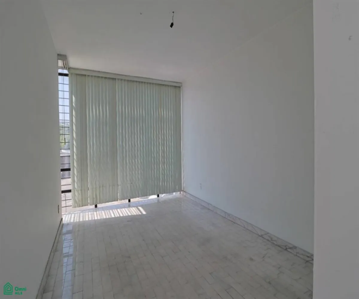 Casa En Venta,Italia Providencia,Diagonal Isabel Prieto 770, Guadalajara, Jalisco 44648, 5 Habitaciones,2 Baños,Diagonal Isabel Prieto,2,MX261086229