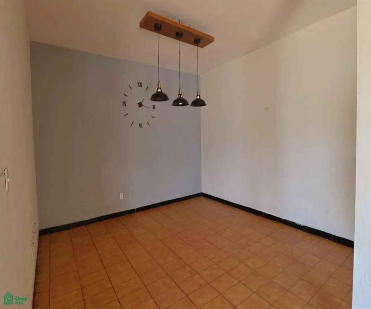 Casa En Venta,Italia Providencia,Diagonal Isabel Prieto 770, Guadalajara, Jalisco 44648, 5 Habitaciones,2 Baños,Diagonal Isabel Prieto,2,MX261086229