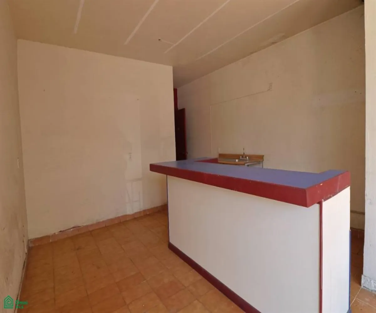 Casa En Venta,Italia Providencia,Diagonal Isabel Prieto 770, Guadalajara, Jalisco 44648, 5 Habitaciones,2 Baños,Diagonal Isabel Prieto,2,MX261086229