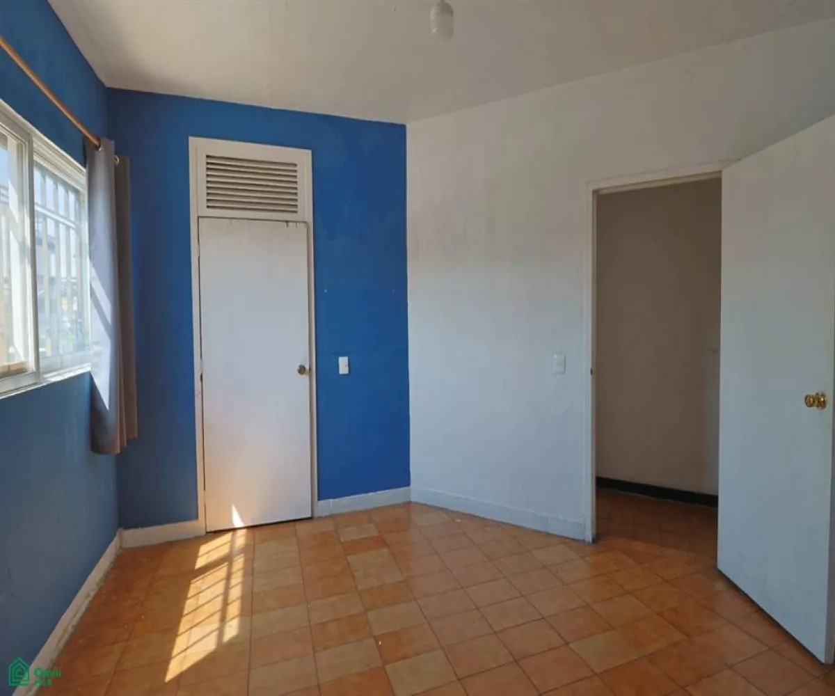 Casa En Venta,Italia Providencia,Diagonal Isabel Prieto 770, Guadalajara, Jalisco 44648, 5 Habitaciones,2 Baños,Diagonal Isabel Prieto,2,MX261086229