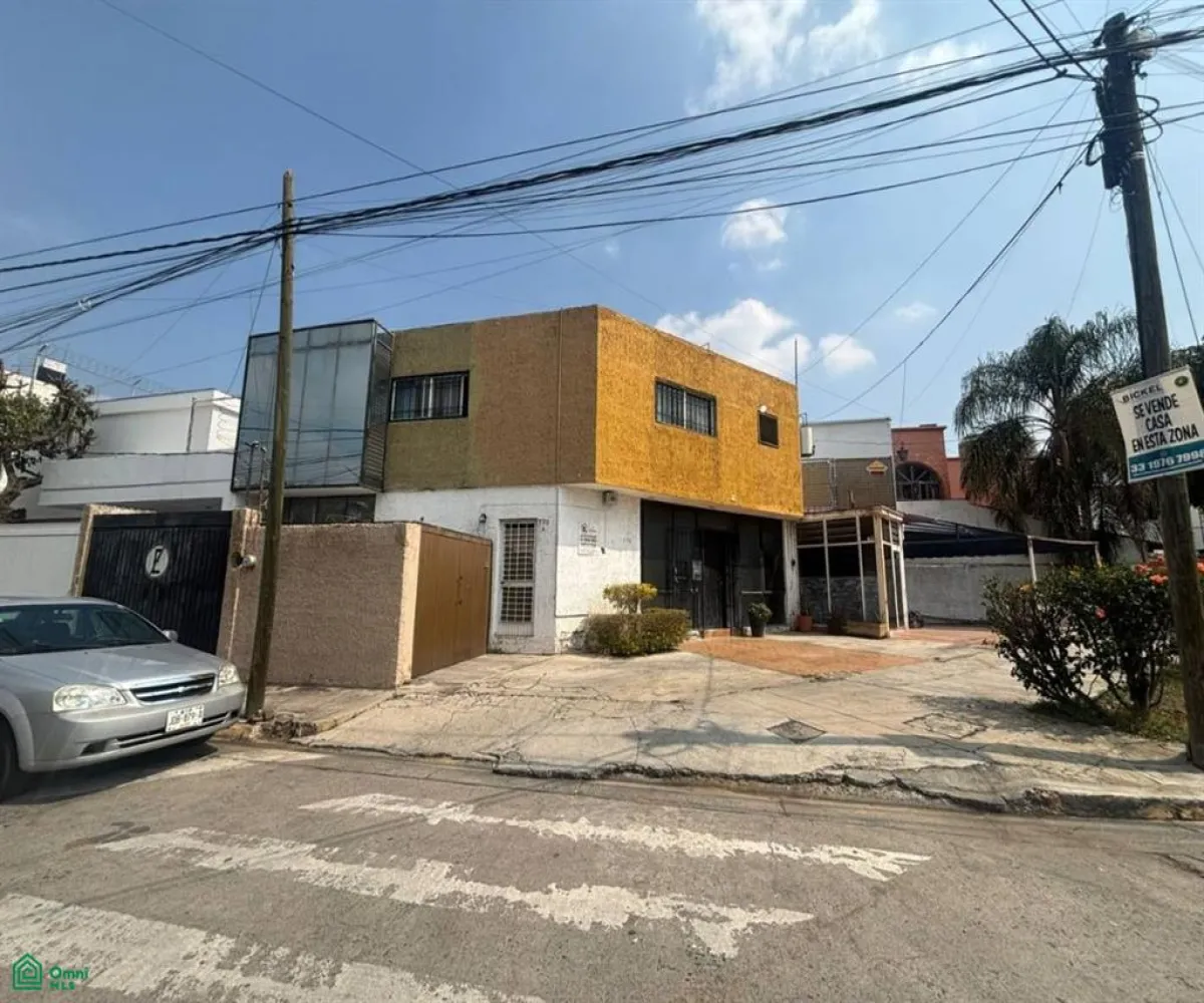 Casa En Venta,Italia Providencia,Diagonal Isabel Prieto 770, Guadalajara, Jalisco 44648, 5 Habitaciones,2 Baños,Diagonal Isabel Prieto,2,MX261086229