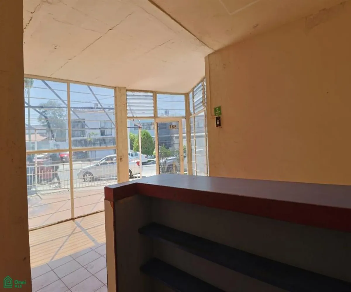 Casa En Venta,Italia Providencia,Diagonal Isabel Prieto 770, Guadalajara, Jalisco 44648, 5 Habitaciones,2 Baños,Diagonal Isabel Prieto,2,MX261086229