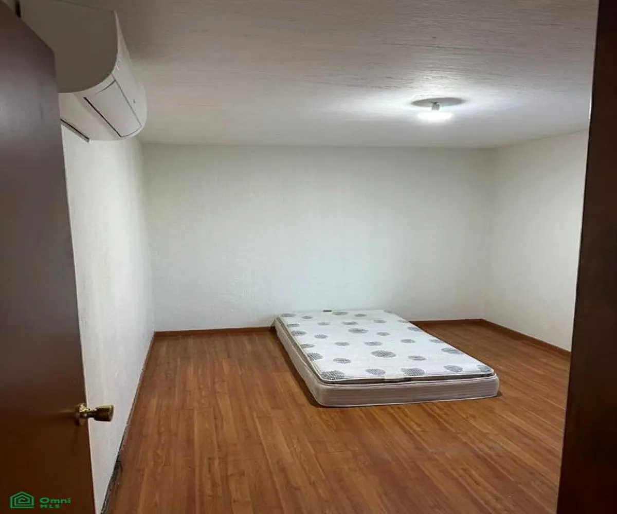 Casa En Renta,El Colli Urbano 1a. Sección,Av. Volcán del Colli 1110 B, Zapopan, Jalisco 45070, 3 Habitaciones,2 Baños,Av. Volcán del Colli,2,MX261086232