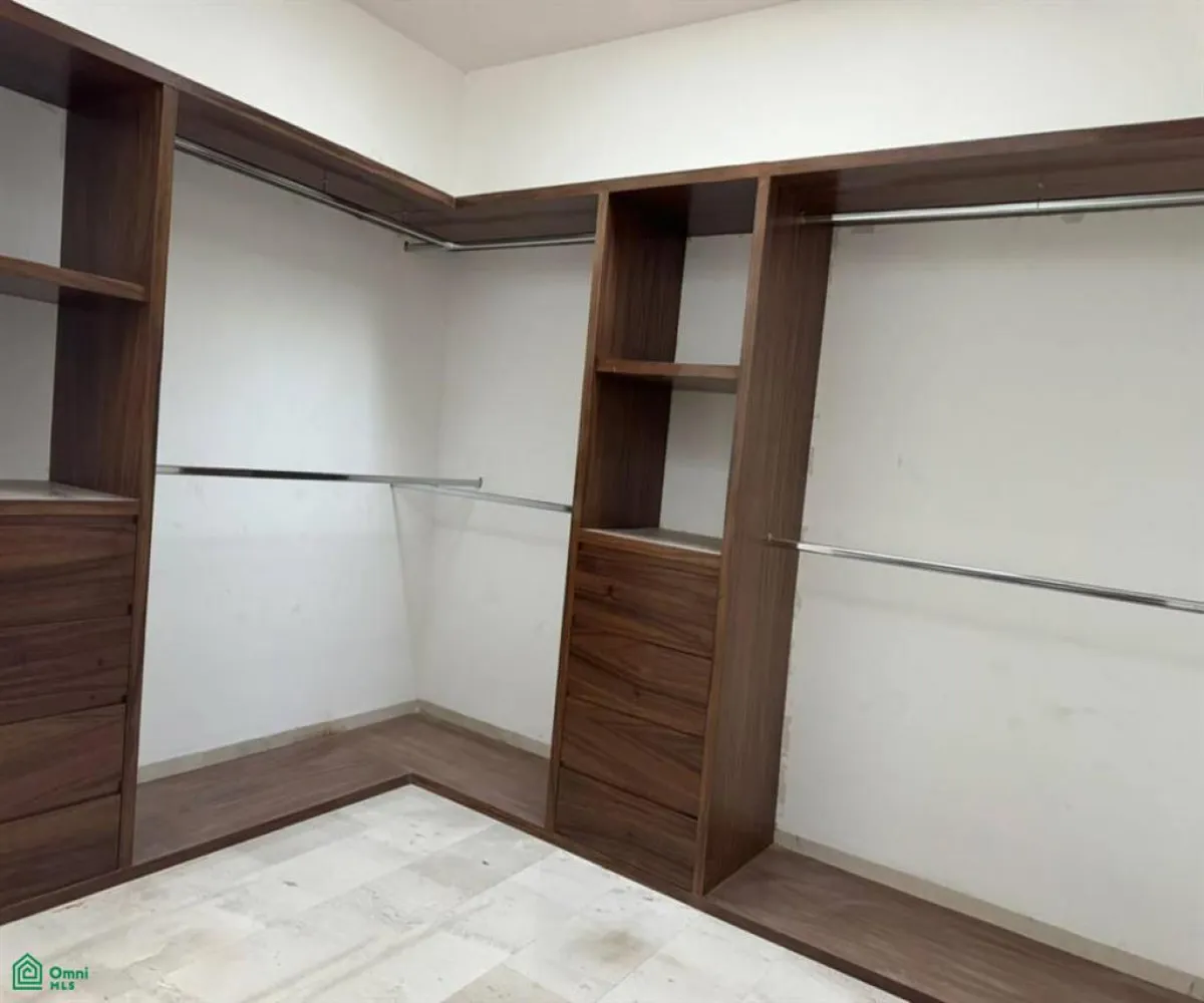 Casa En Renta,Senderos de Monte Verde,Sendero de los Plumbagos 131, Tlajomulco de Zuniga, Jalisco 45646, 3 Habitaciones,4 Baños,Sendero de los Plumbagos,3,MX261086269